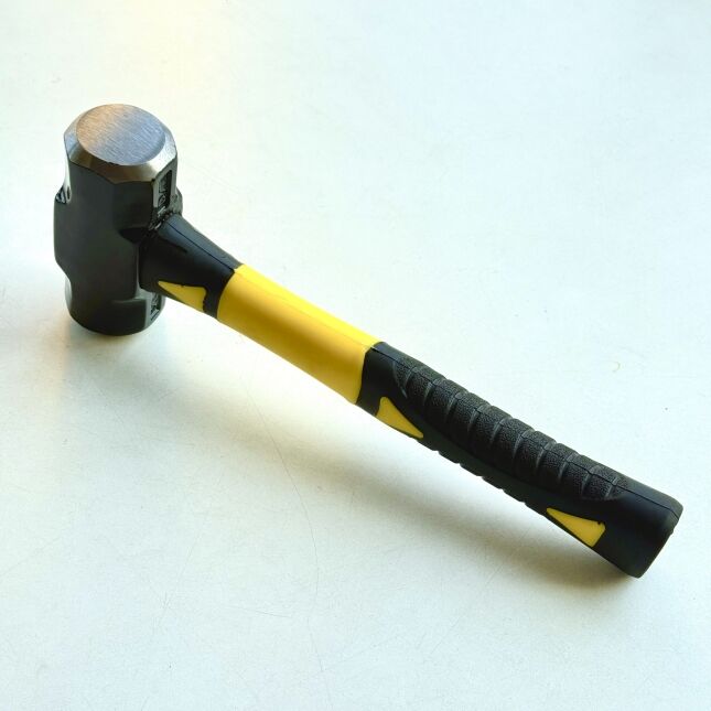 2 lbs Sledge Hammer – 13.5" Fiberglass Handle | Yellow & Black Non-Slip Grip - Image 4