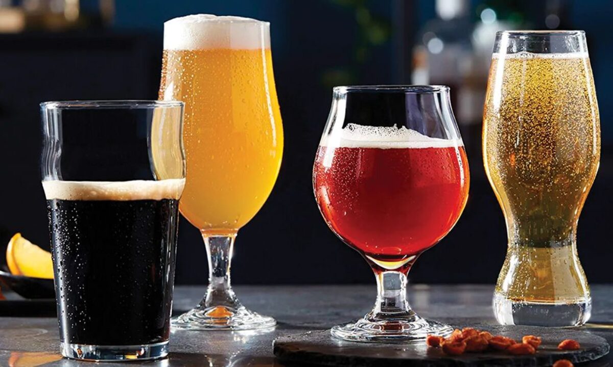 10 Types of Beer Glasses to Complement Your Beer