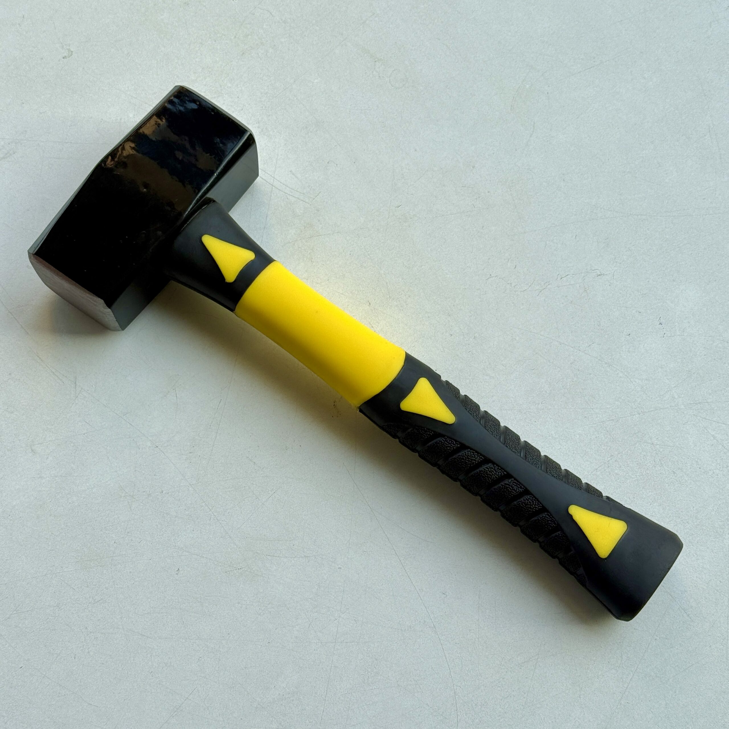 2 lbs Club Hammer – 13.5" Heavy Duty | Yellow & Black Non-Slip Grip - Image 2
